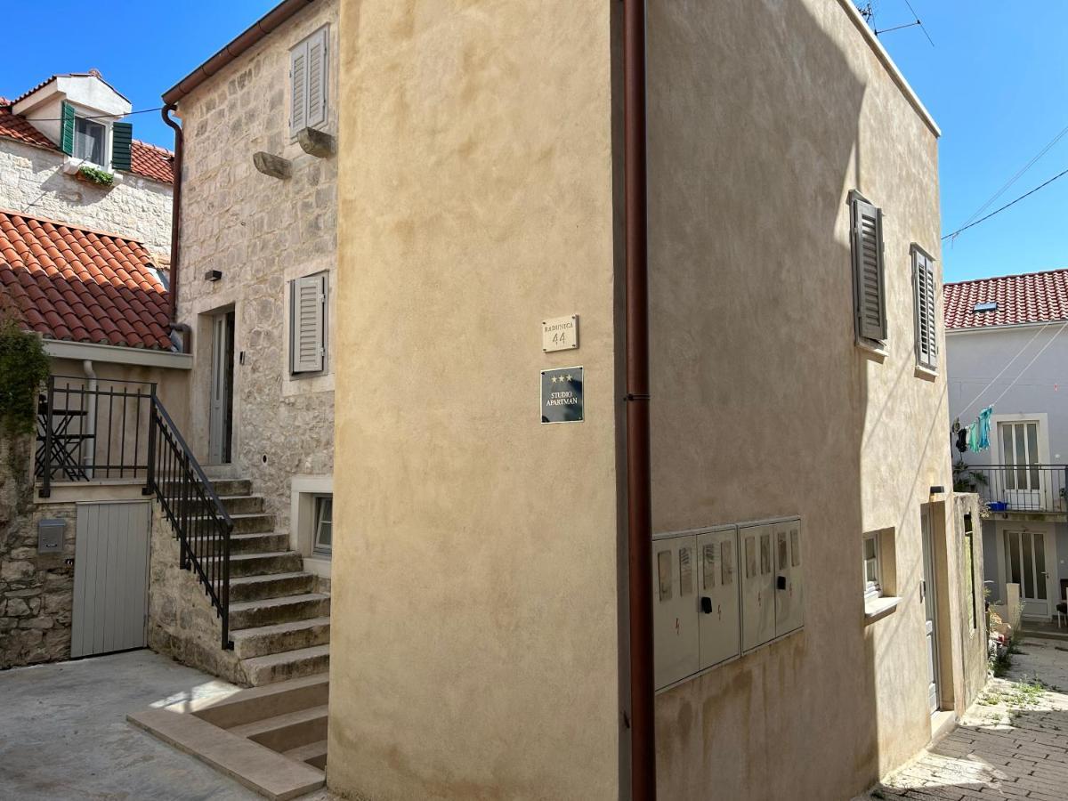 Radunica Old Town - Studio Apartment 3 Spalato Esterno foto